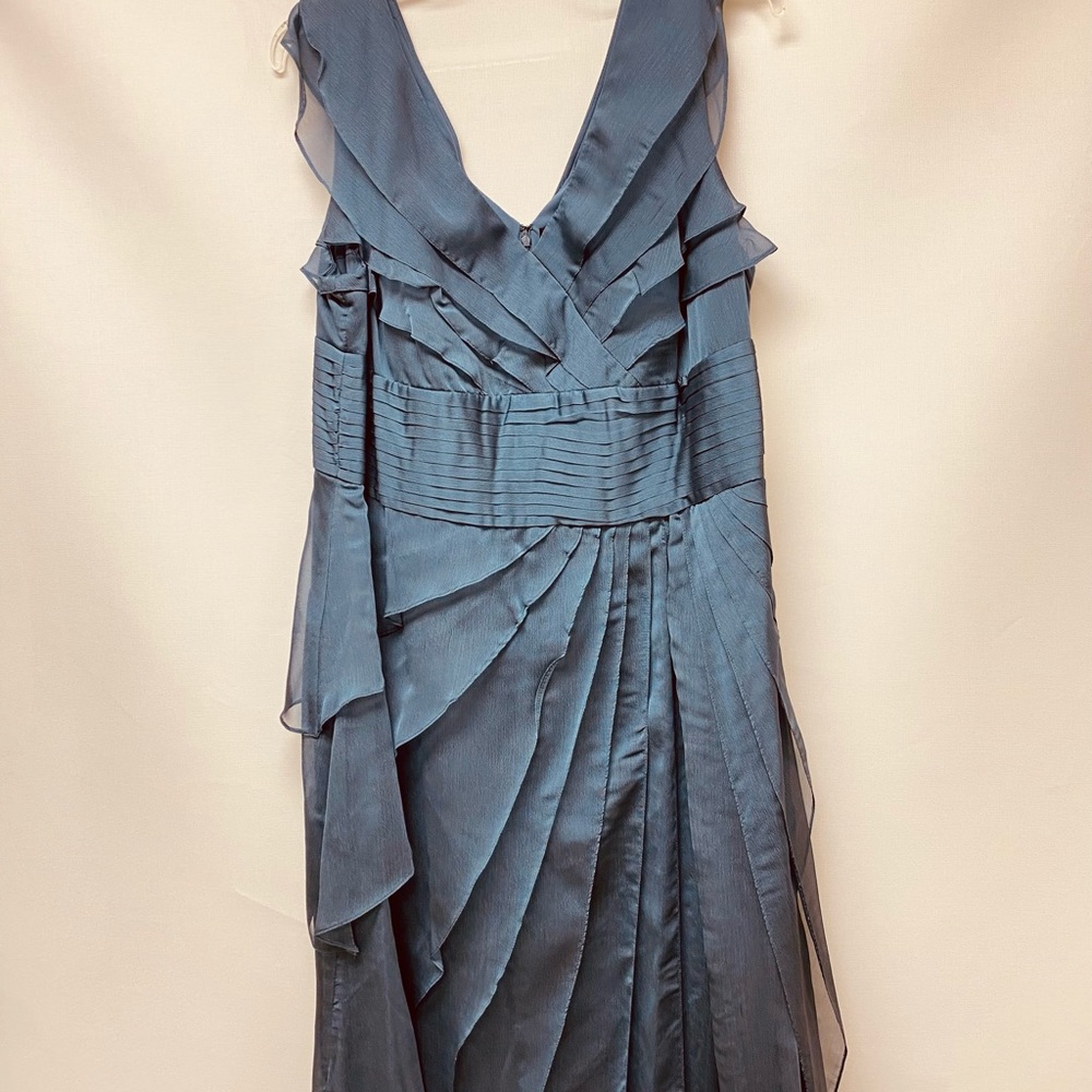 Adrianna Papell iridescent petal chiffon long dress - Picture 8 of 11